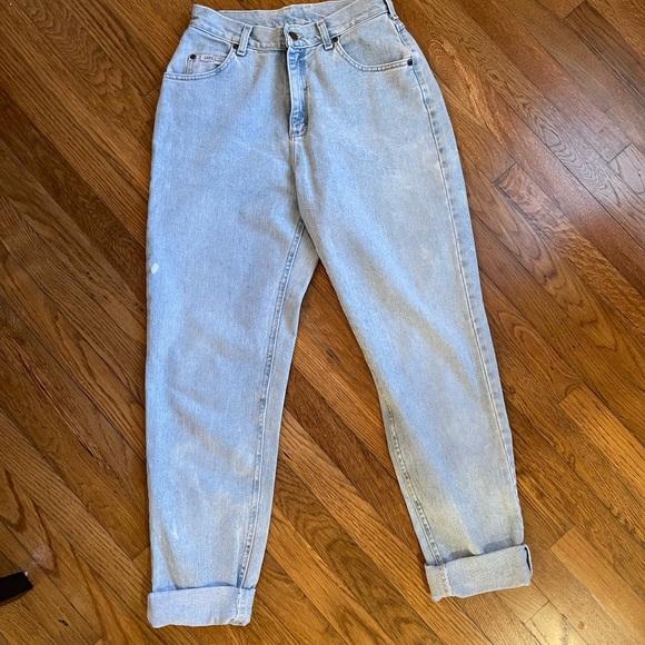 Mom Jeans - Picture 12 of 12